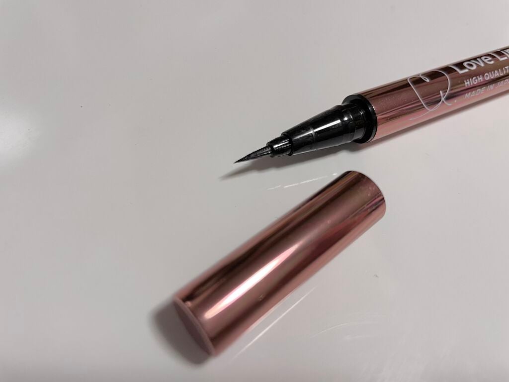 ラブ・ライナー リキッドアイライナーR3/ラブ・ライナー/リキッドアイライナーを使ったクチコミ(2枚目)