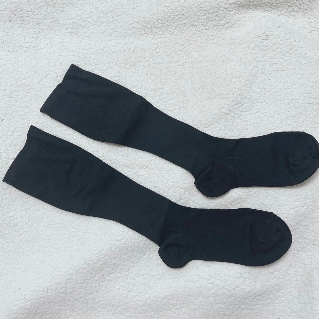 yui on LIPS 「オリーブオイル配合🧦/MedicPiedoオリーブ綿混着圧ハイ..」(3枚目)