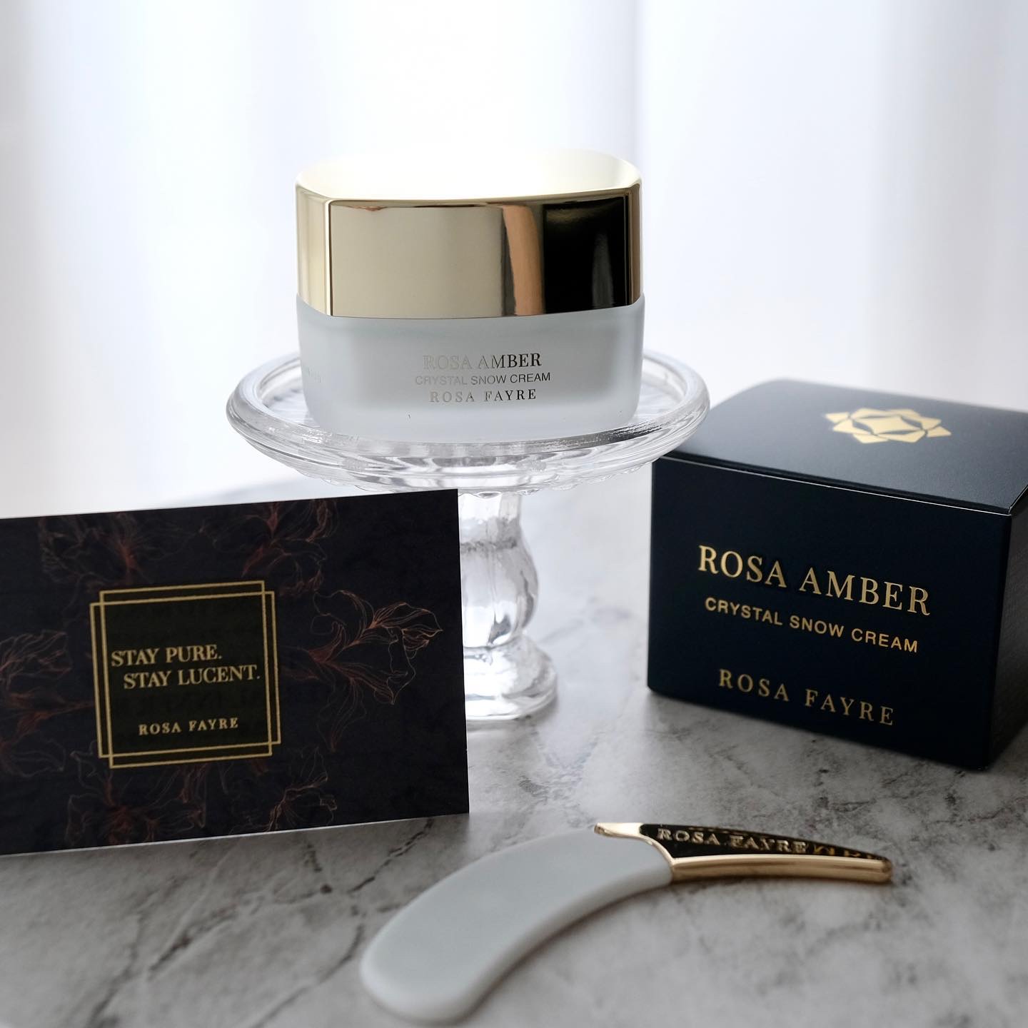 ロサ アンバー クリスタル スノー クリーム/ROSA FAYRE/フェイスクリームを使ったクチコミ（1枚目）
