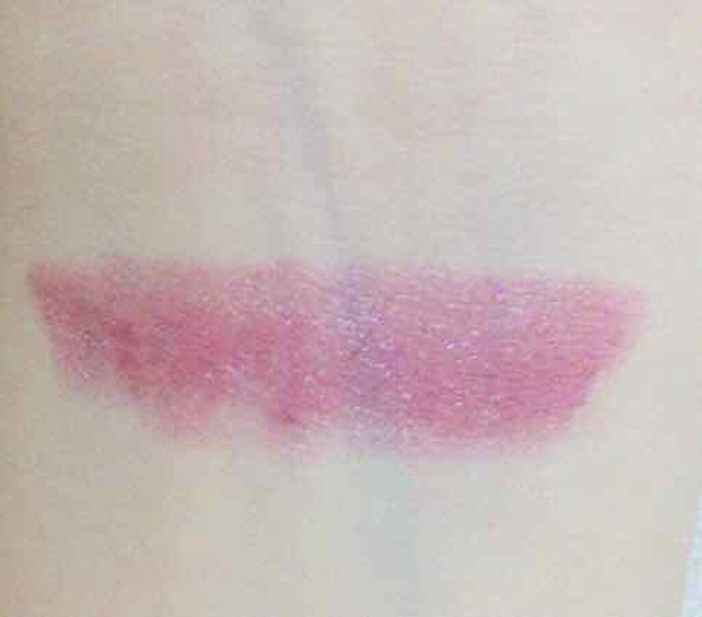 りの︎︎ on LIPS 「URGLAMミニリップスティックシャイニーパープル💜Guten..」(3枚目)