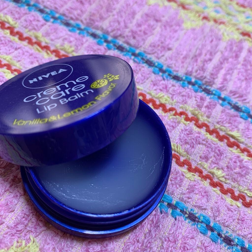 ニベア クリームケア リップバーム はちみつの香り/ニベア/リップケアを使ったクチコミ(2枚目)