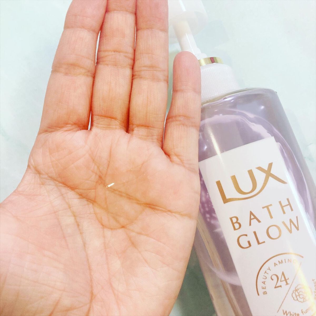 バスグロウ ストレートアンドシャイン うねりケアセラム/LUX/アウトバストリートメントを使ったクチコミ（3枚目）