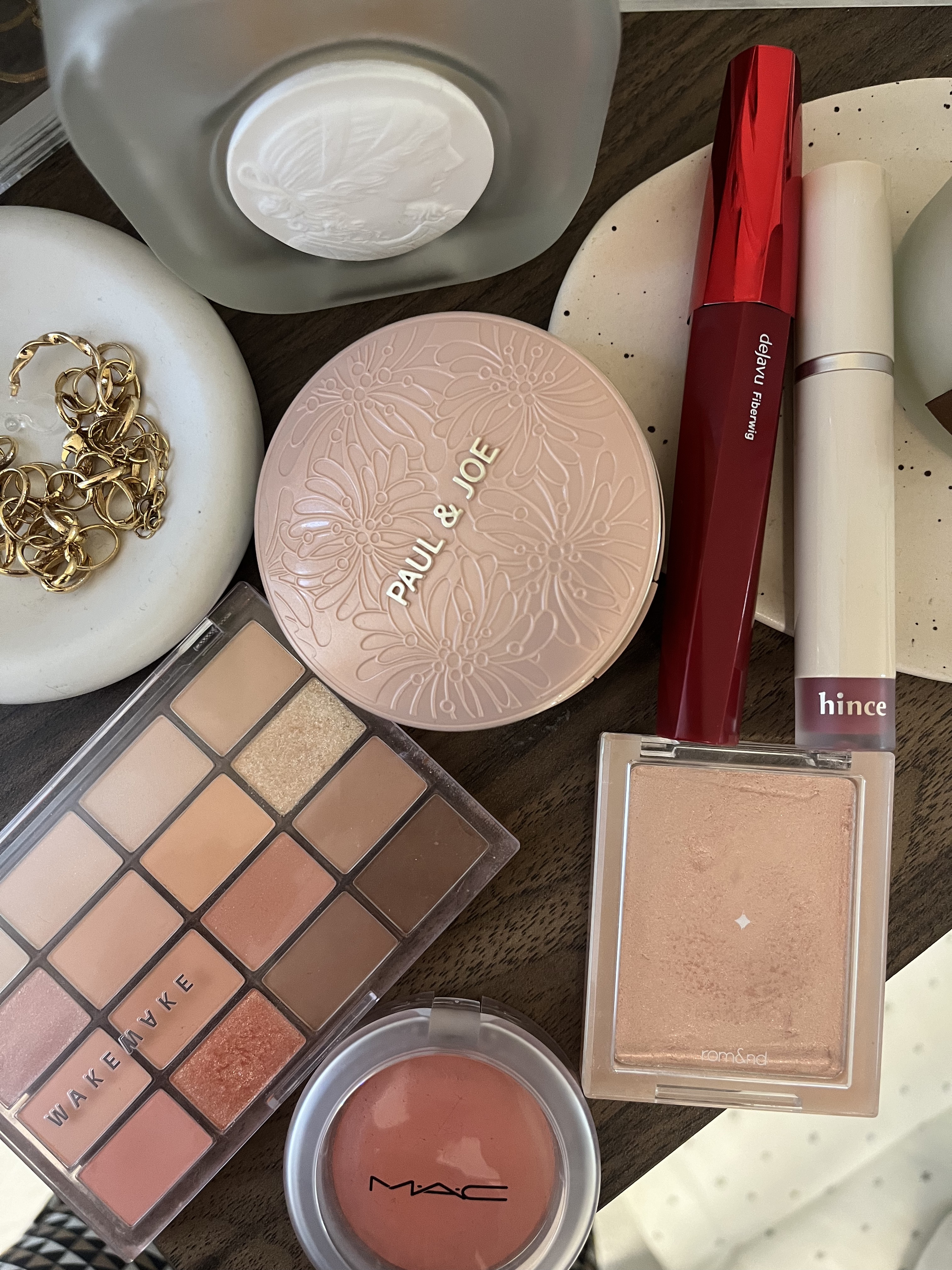 シースルー ヴェール コンパクト/PAUL & JOE BEAUTE/ファンデーションを使ったクチコミ（1枚目）