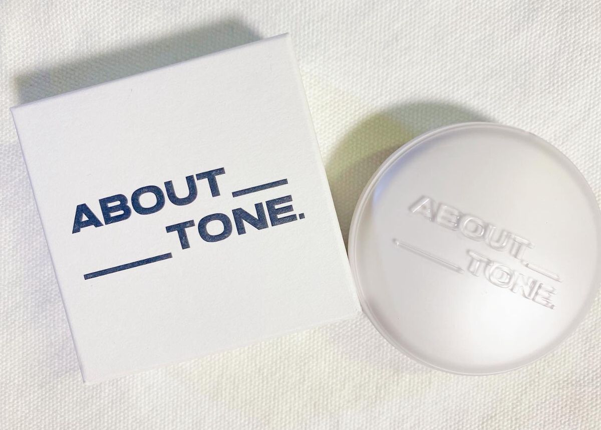 ABOUT TONE セバムカットパウダーパクトのクチコミ「.
.
ABOUT TONE
セバムカットパウダーパクト

とても細かいパウダーでベタ付きがひ.....」（1枚目）