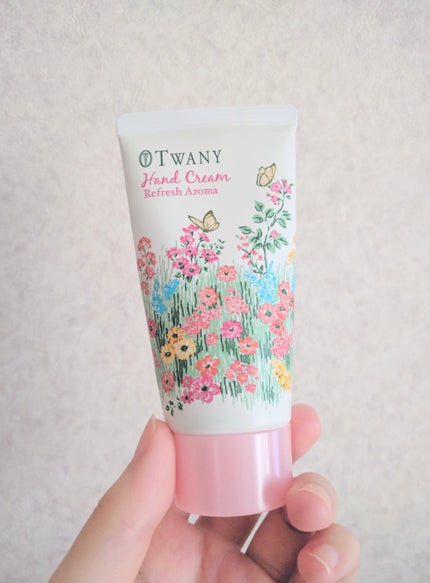 ハンドクリーム(リフレッシュアロマ)/TWANY/ハンドクリームを使ったクチコミ(2枚目)