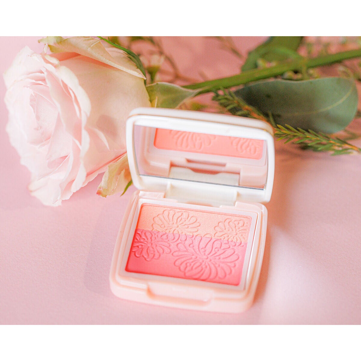 コンパクト I/PAUL & JOE BEAUTE/その他化粧小物を使ったクチコミ(5枚目)