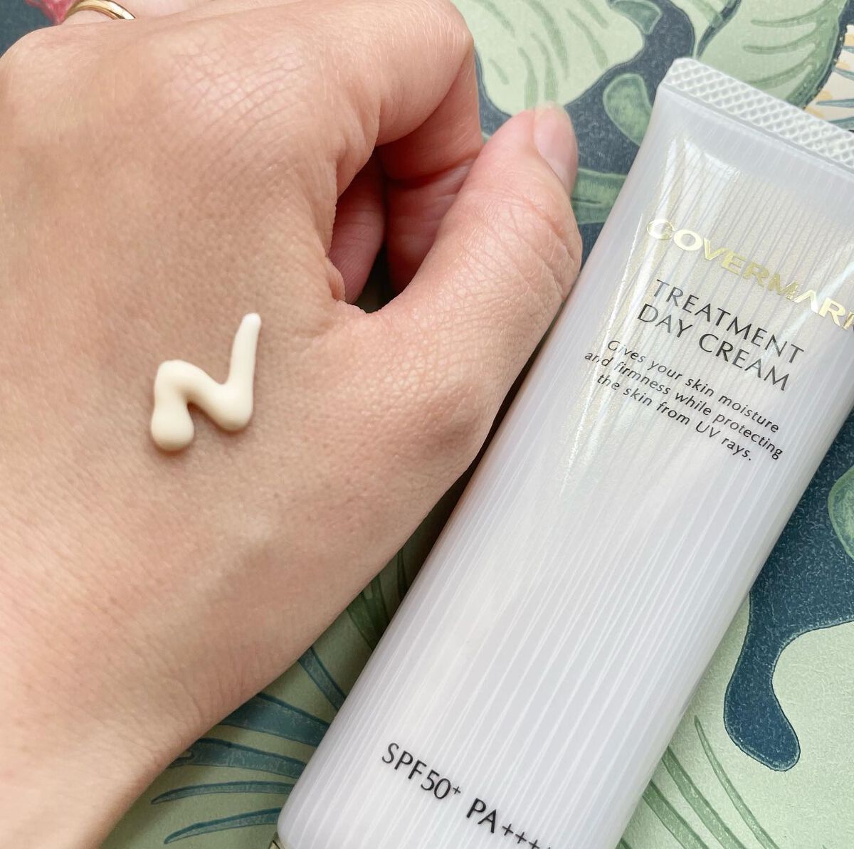トリートメント デイ クリーム/COVERMARK/日焼け止めクリームを使ったクチコミ(4枚目)
