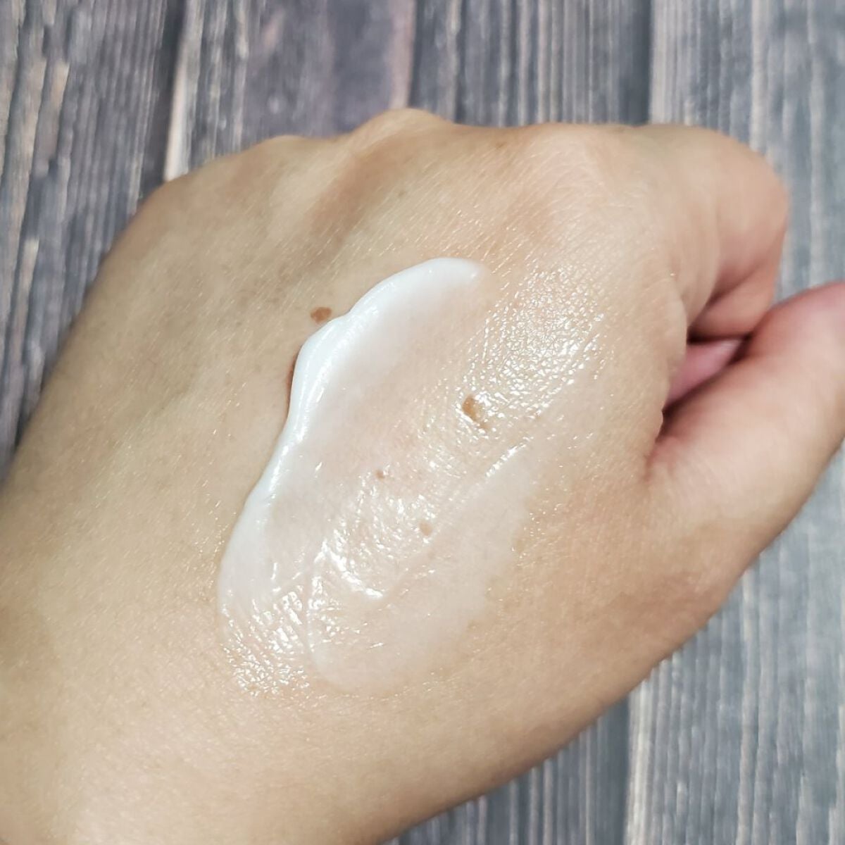 プロ・業務用 ハンドクリーム 無香料/プロ・業務用/ハンドクリームを使ったクチコミ(3枚目)