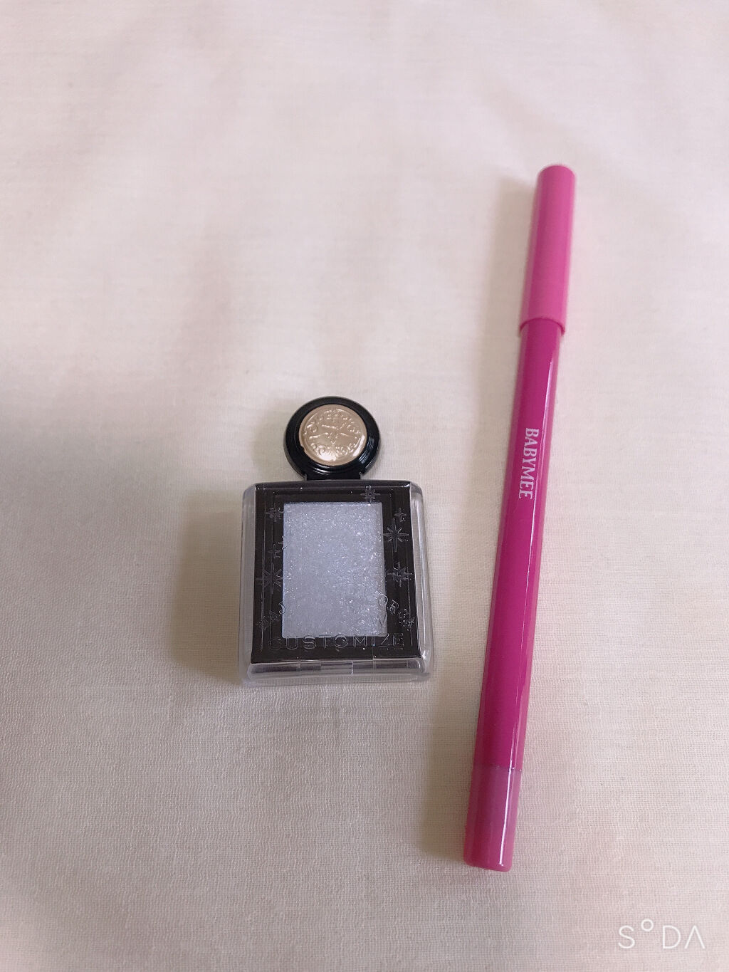 シャドーカスタマイズ (フローティング)/MAJOLICA MAJORCA/単色アイシャドウを使ったクチコミ（3枚目）