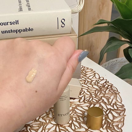 ミネラルフレッシュスキンリキッド/エトヴォス/リキッドファンデーションを使ったクチコミ(5枚目)