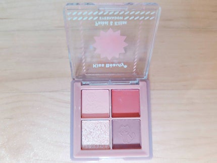 kiss beauty キスビューティーポケットキャットアイシャドウ4色