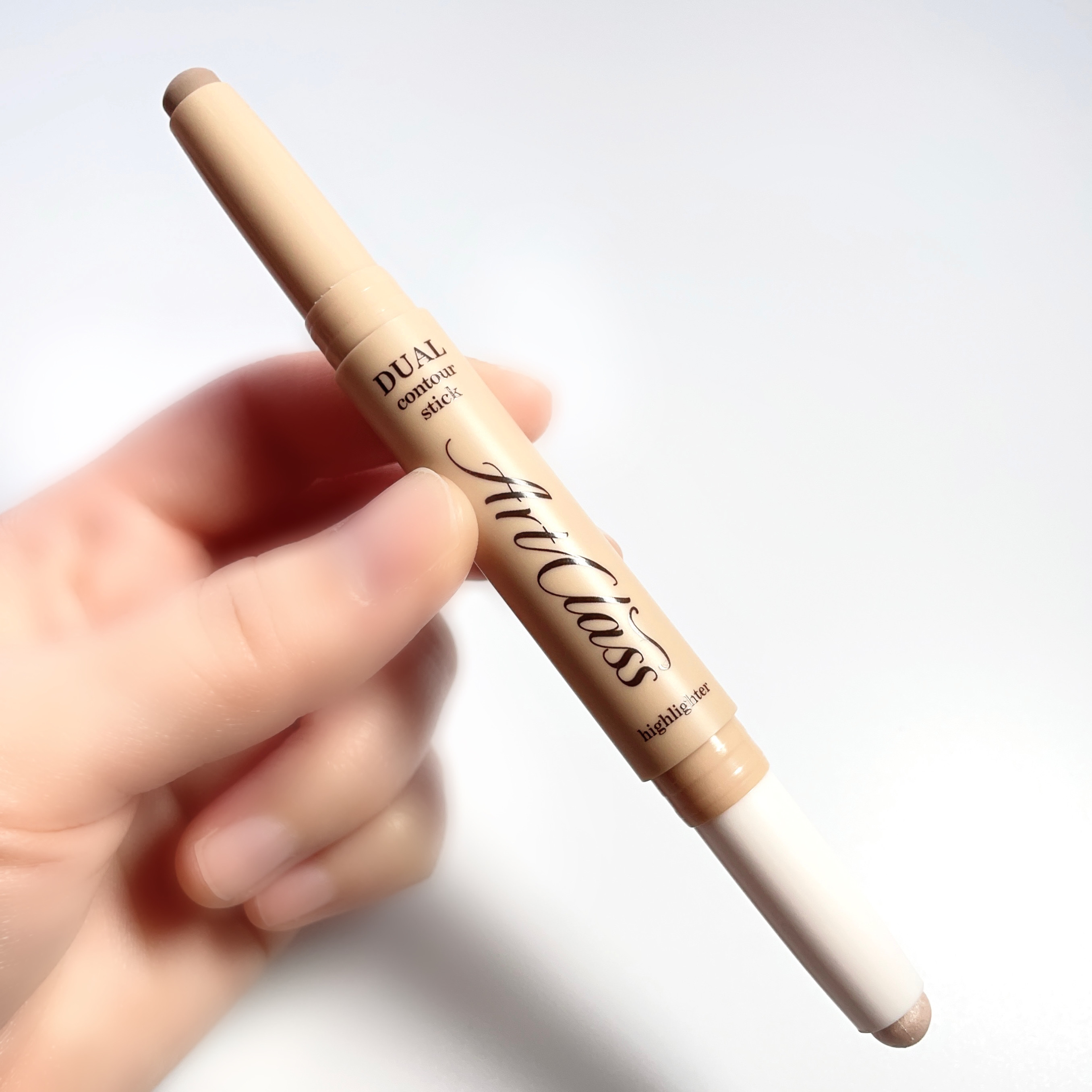 アートクラス デュアル コントゥアスティック/too cool for school/シェーディングを使ったクチコミ（2枚目）