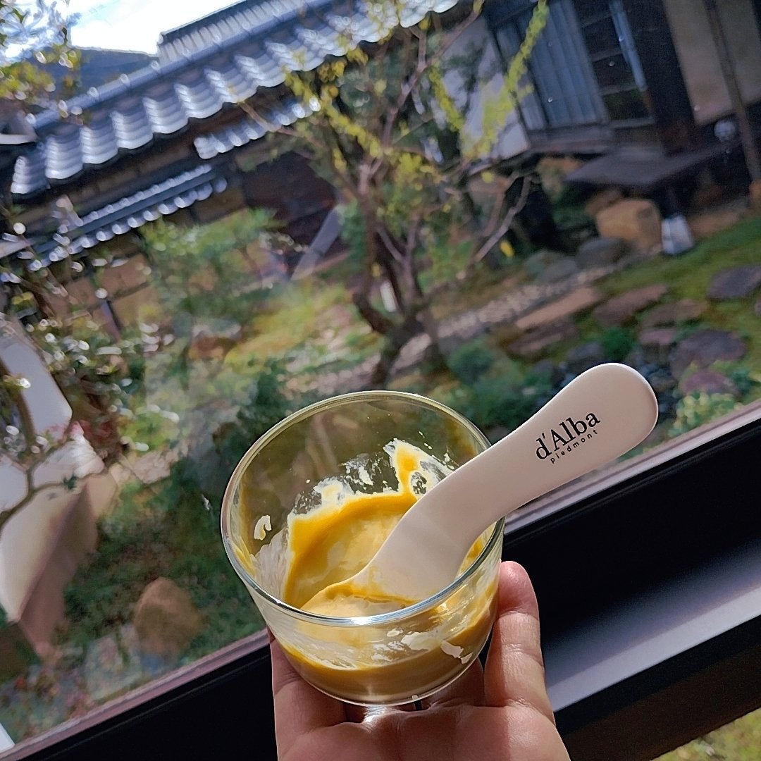 mcgroupakiko on LIPS 「迷いなく素早く混ぜ混ぜして、均一に顔にぬったら回の使用で、肌の..」(4枚目)