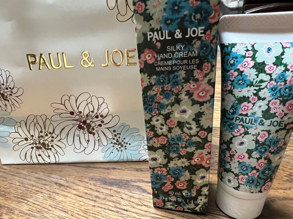 ラッピングハンドクリーム/PAUL & JOE BEAUTE/ハンドクリームを使ったクチコミ(1枚目)