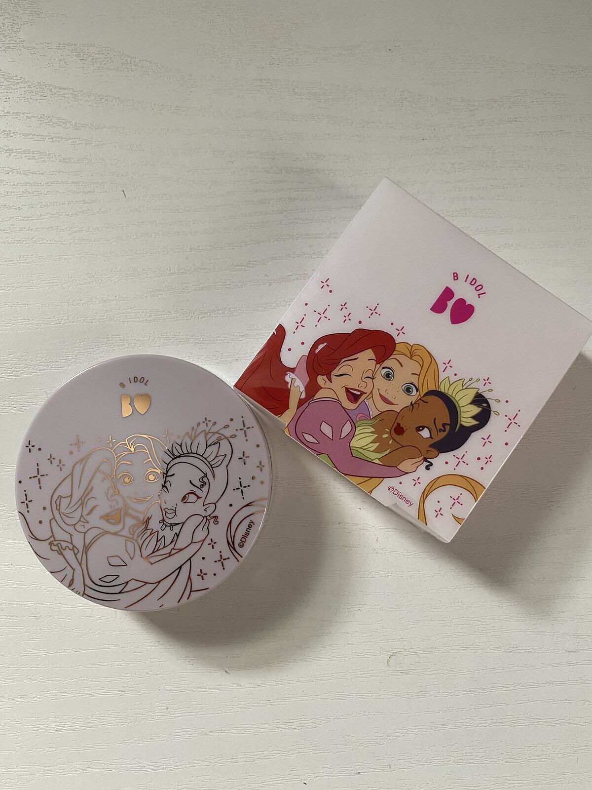 シルクアイスパウダー/b idol/ルースパウダーを使ったクチコミ（1枚目）