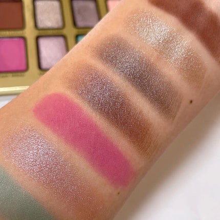 クリスマス アラウンド ザ ワールド メイクアップコレクション/Too Faced/メイクアップキットを使ったクチコミ(7枚目)