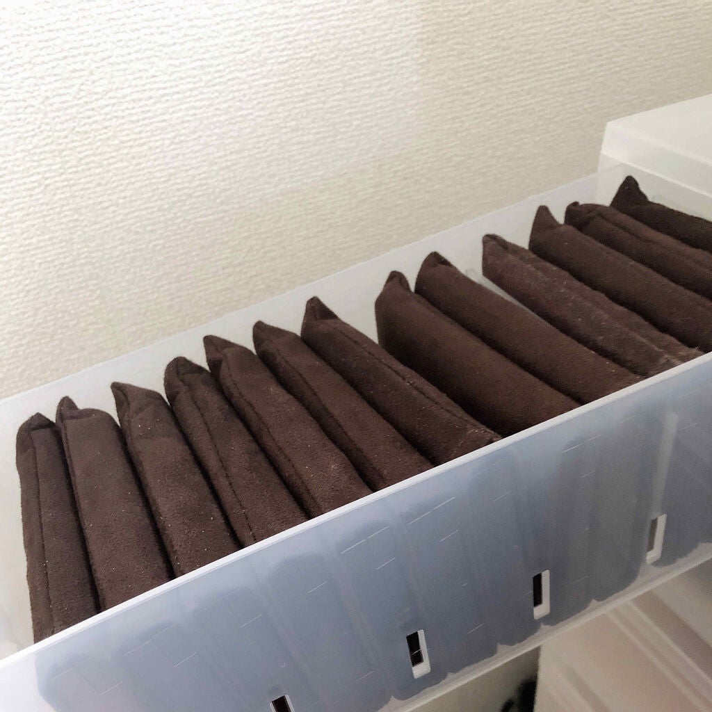 ♡えりっぴ♡ on LIPS 「コスメおかたづけ先週無印で重ねて使えるケースを6個購入6段のコ..」(3枚目)