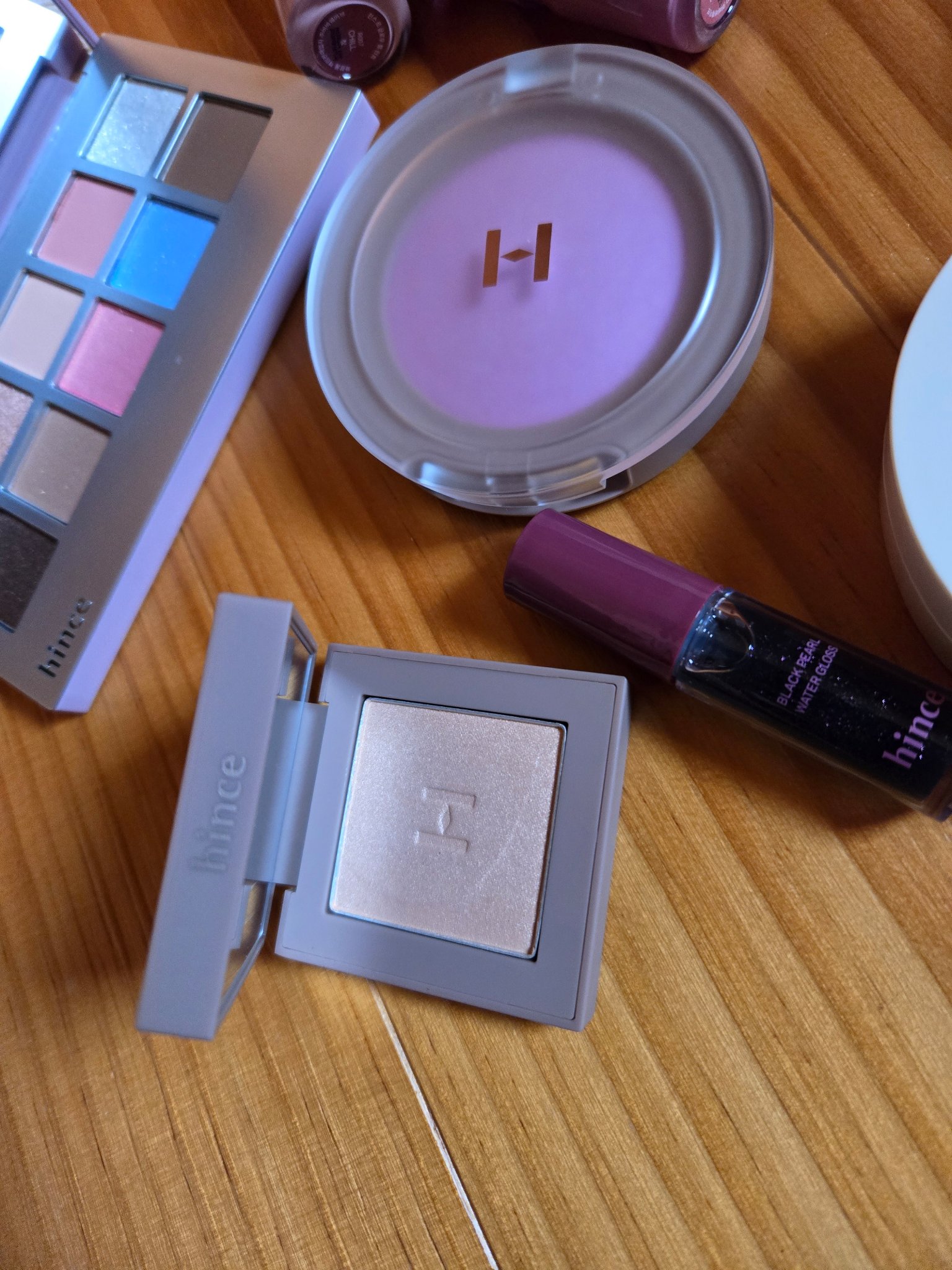 トゥルーディメンショングロウチーク/hince/パウダーチークを使ったクチコミ（2枚目）