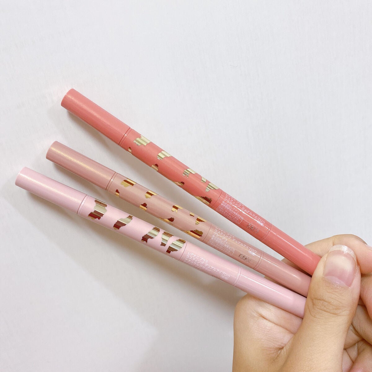 ラスティング デュアルアイブロウ/レアナニ プラス/アイブロウペンシルを使ったクチコミ(3枚目)