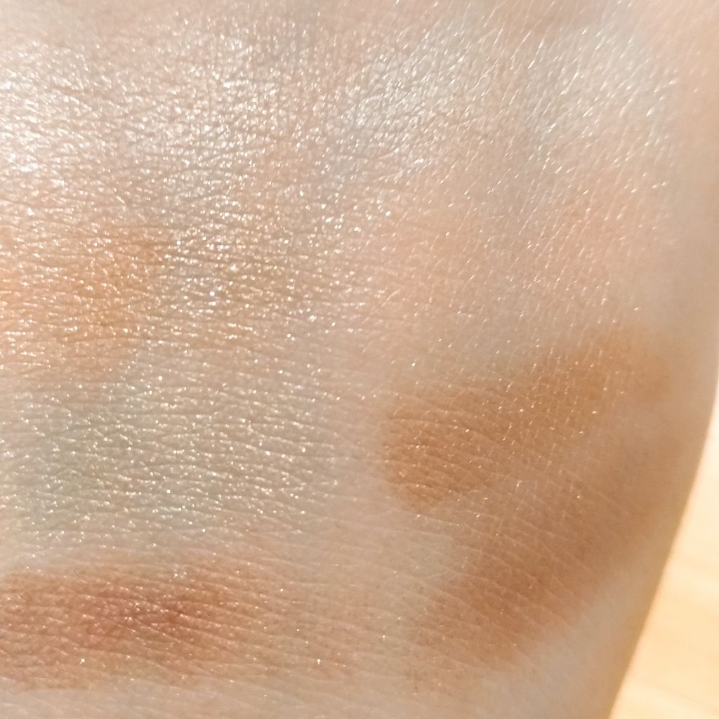 リアルクローズシャドウ/excel/アイシャドウパレットを使ったクチコミ（3枚目）