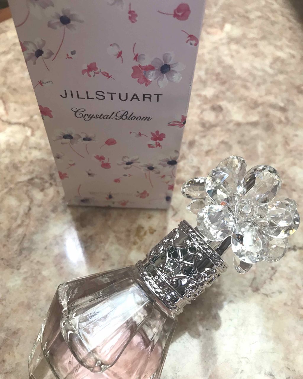 クリスタルブルーム　パフュームド ヘアミスト/JILL STUART/ヘアミストを使ったクチコミ（2枚目）