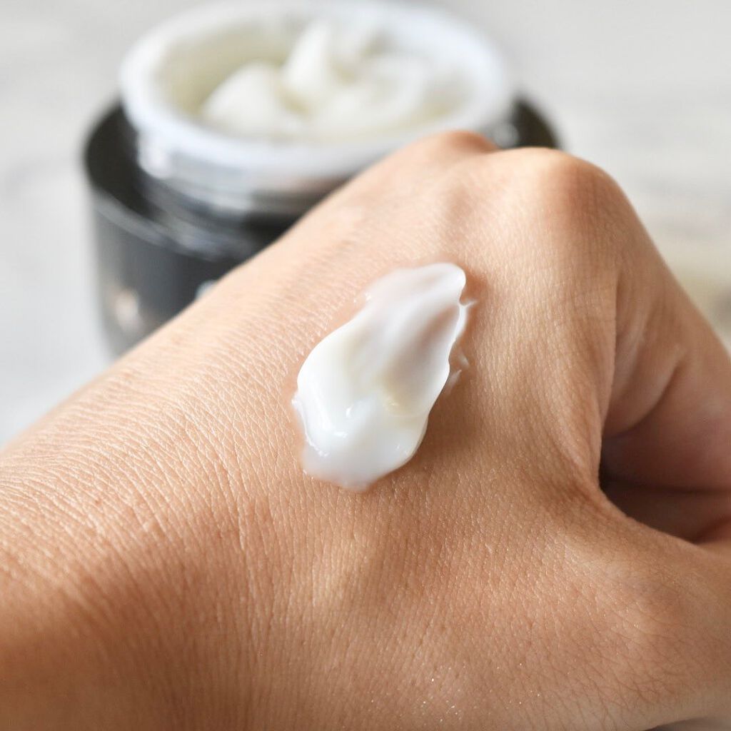 ギミヤホワイトニングクリーム/TONYMOLY/フェイスクリームを使ったクチコミ(6枚目)