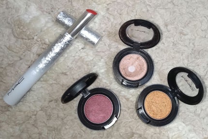 パウダー キス ベルベット ブラー スリム リップスティック メリー チェリー/M・A・C/口紅の画像