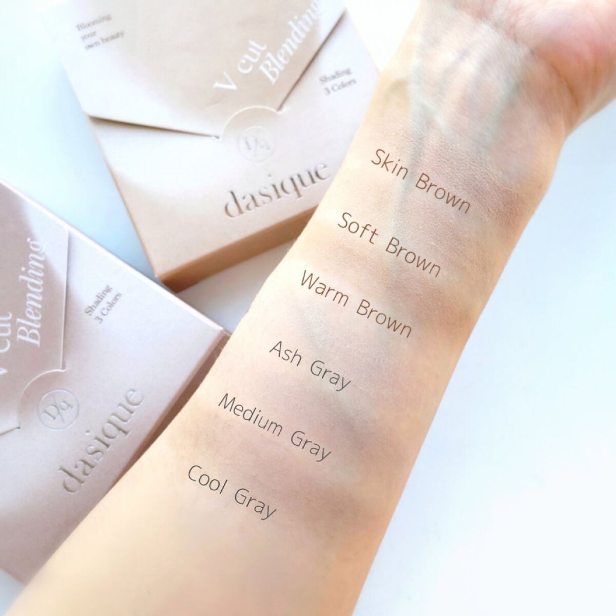 Vカットブレンディングシェーディング/dasique/シェーディングを使ったクチコミ(3枚目)