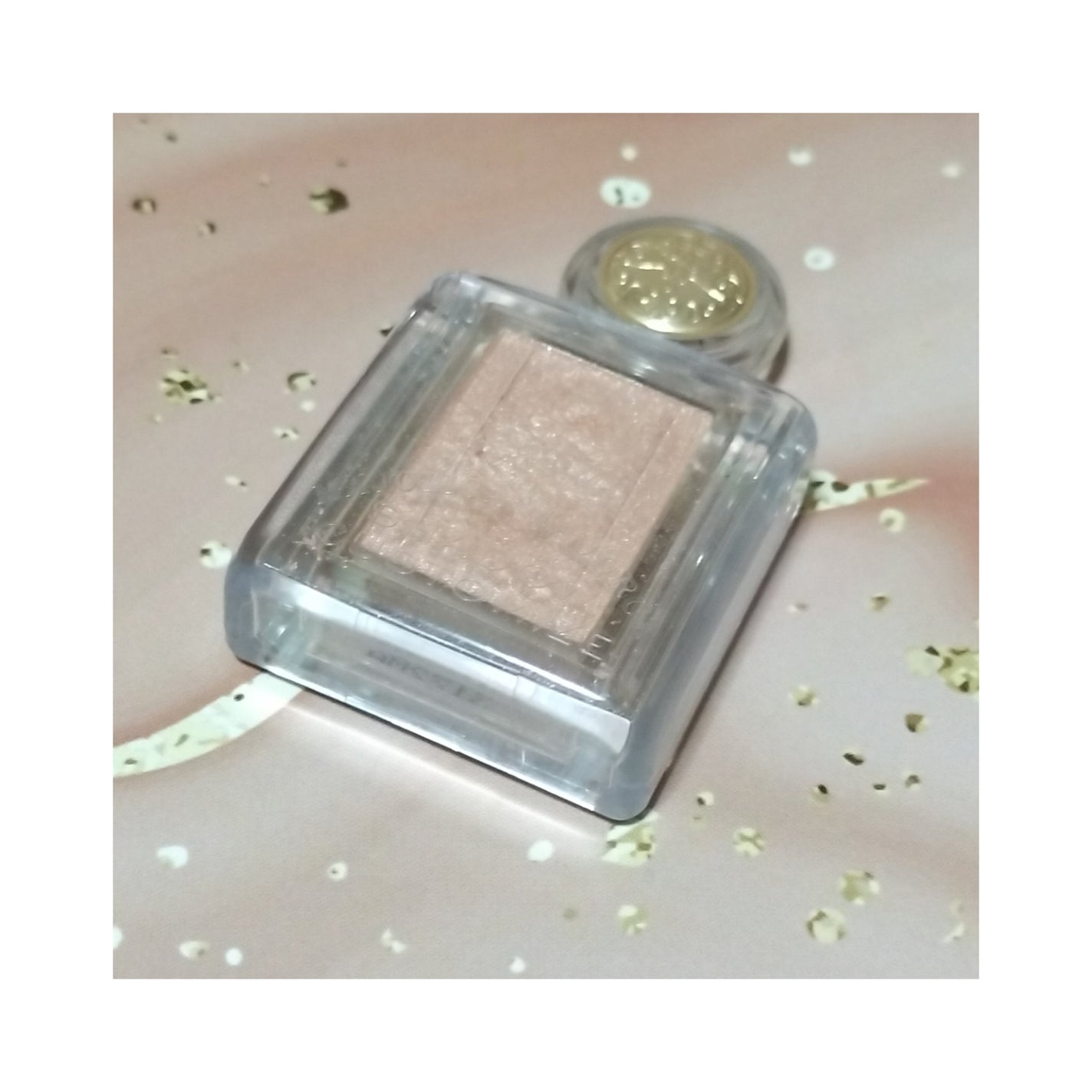 シャドーカスタマイズ/MAJOLICA MAJORCA/単色アイシャドウを使ったクチコミ(1枚目)