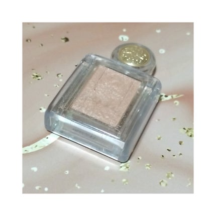 シャドーカスタマイズ/MAJOLICA MAJORCA/単色アイシャドウを使ったクチコミ(1枚目)