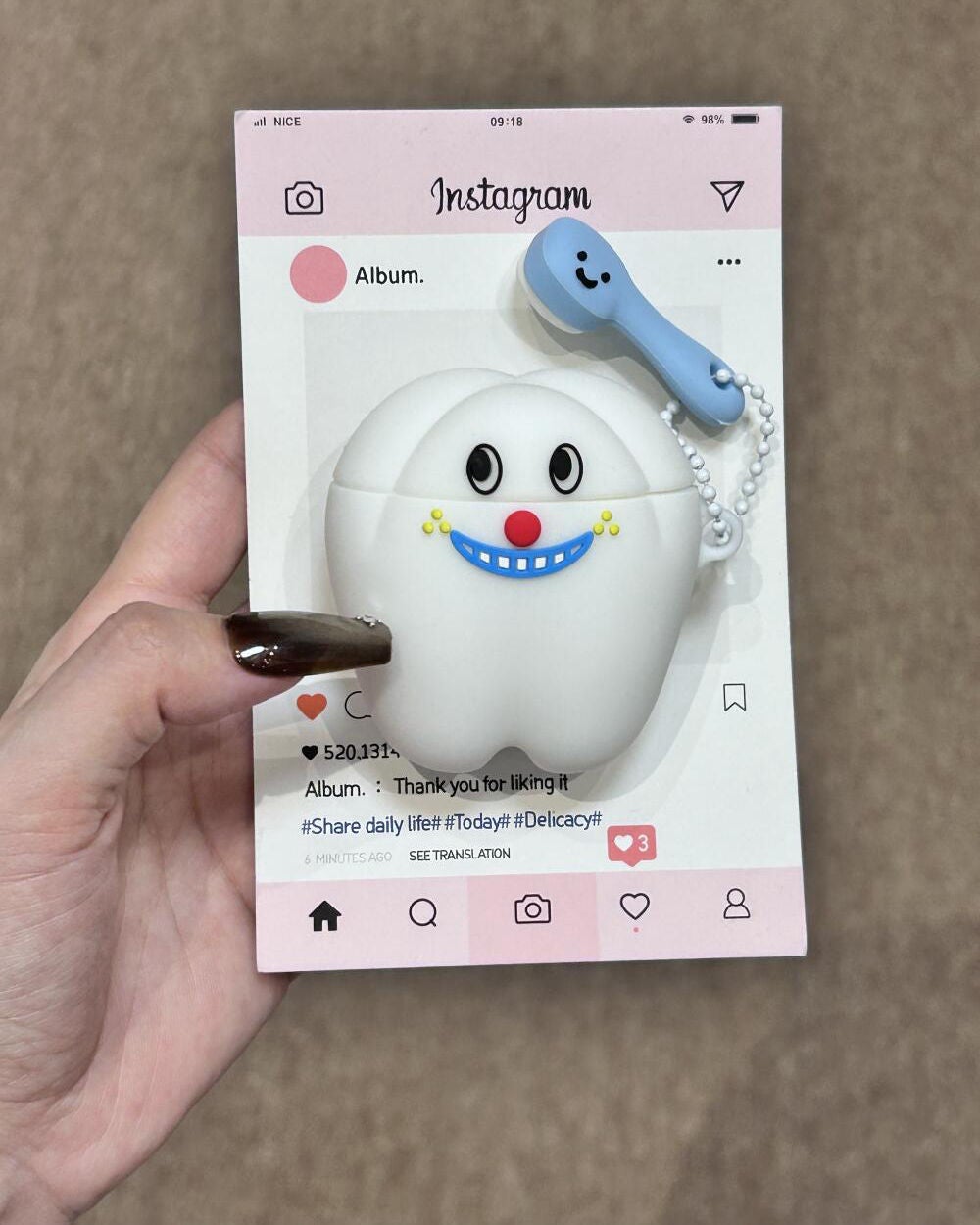 ケース大好きっ子 on LIPS 「歯が白い#iPhoneケース#購入品#ダイソー#購入品紹介#ギ..」(2枚目)