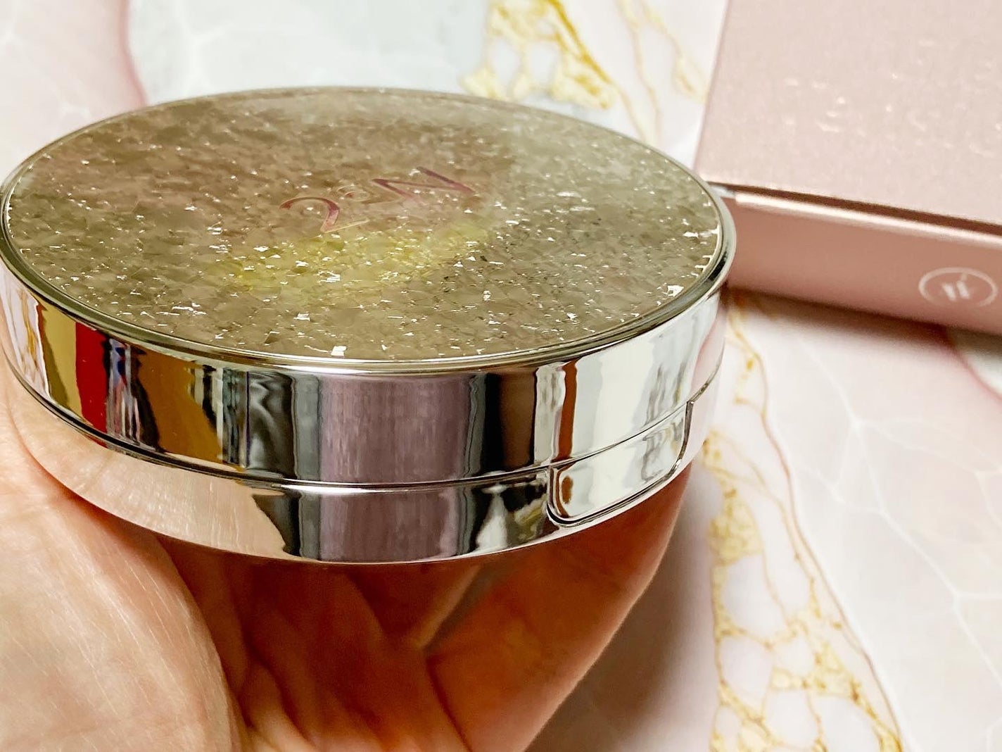 グリーミングテンションパクト/2aN/クリーム・エマルジョンファンデーションを使ったクチコミ(6枚目)