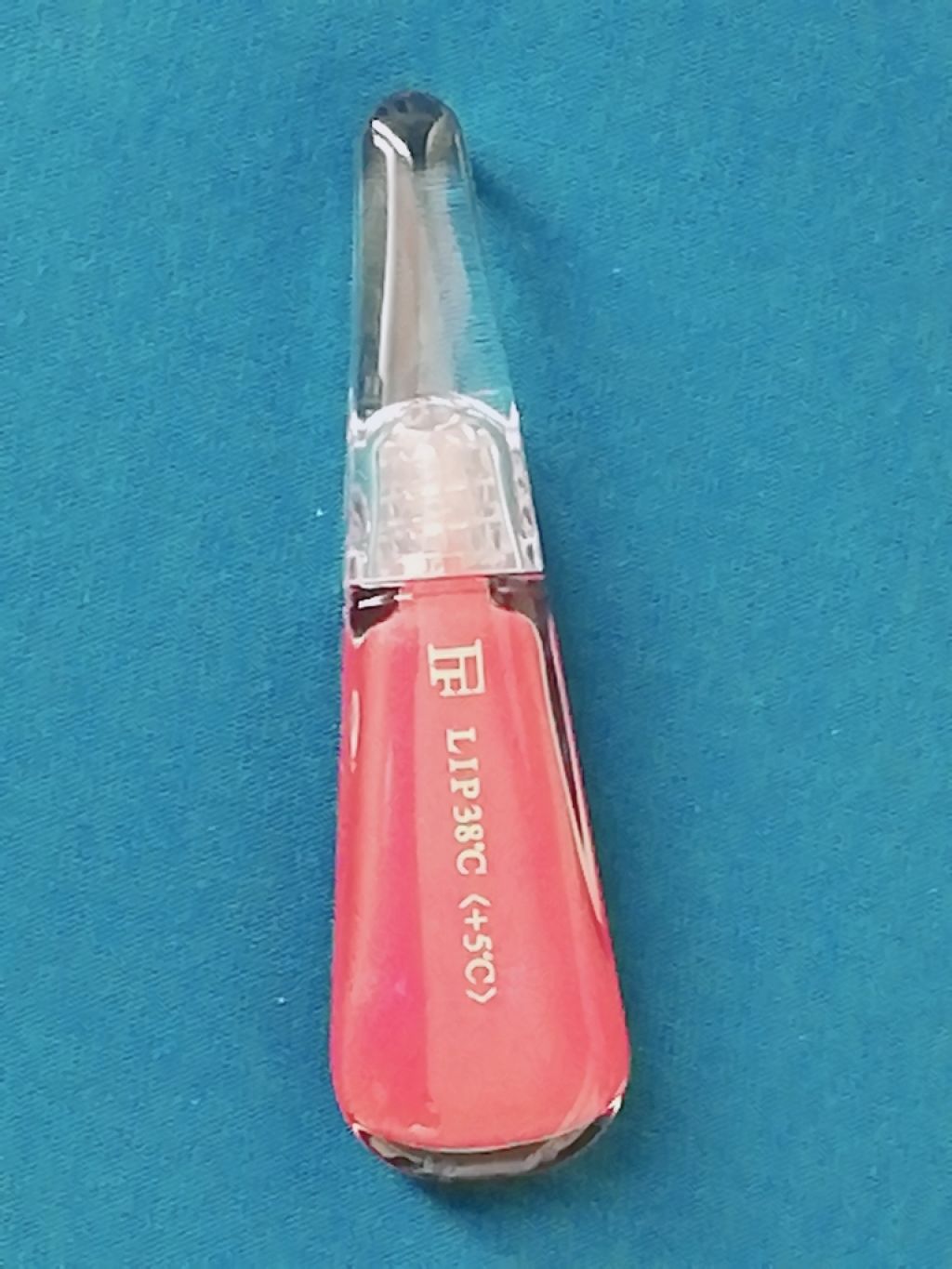 38°C / 99°F リップトリートメント (リップ美容液)/UZU BY FLOWFUSHI/リップケアを使ったクチコミ（2枚目）