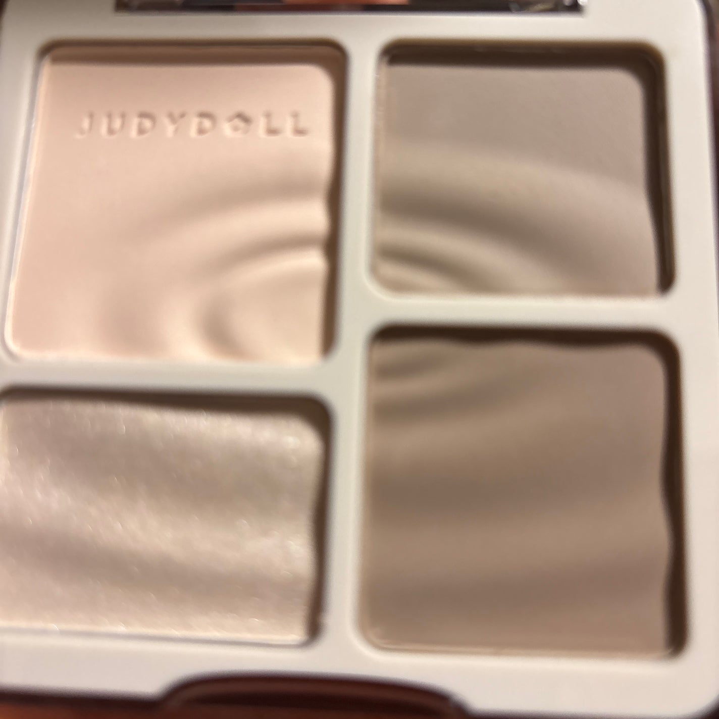 JUDYDOLL メリハリマスターパレット/JUDYDOLL/パウダーハイライトを使ったクチコミ(1枚目)