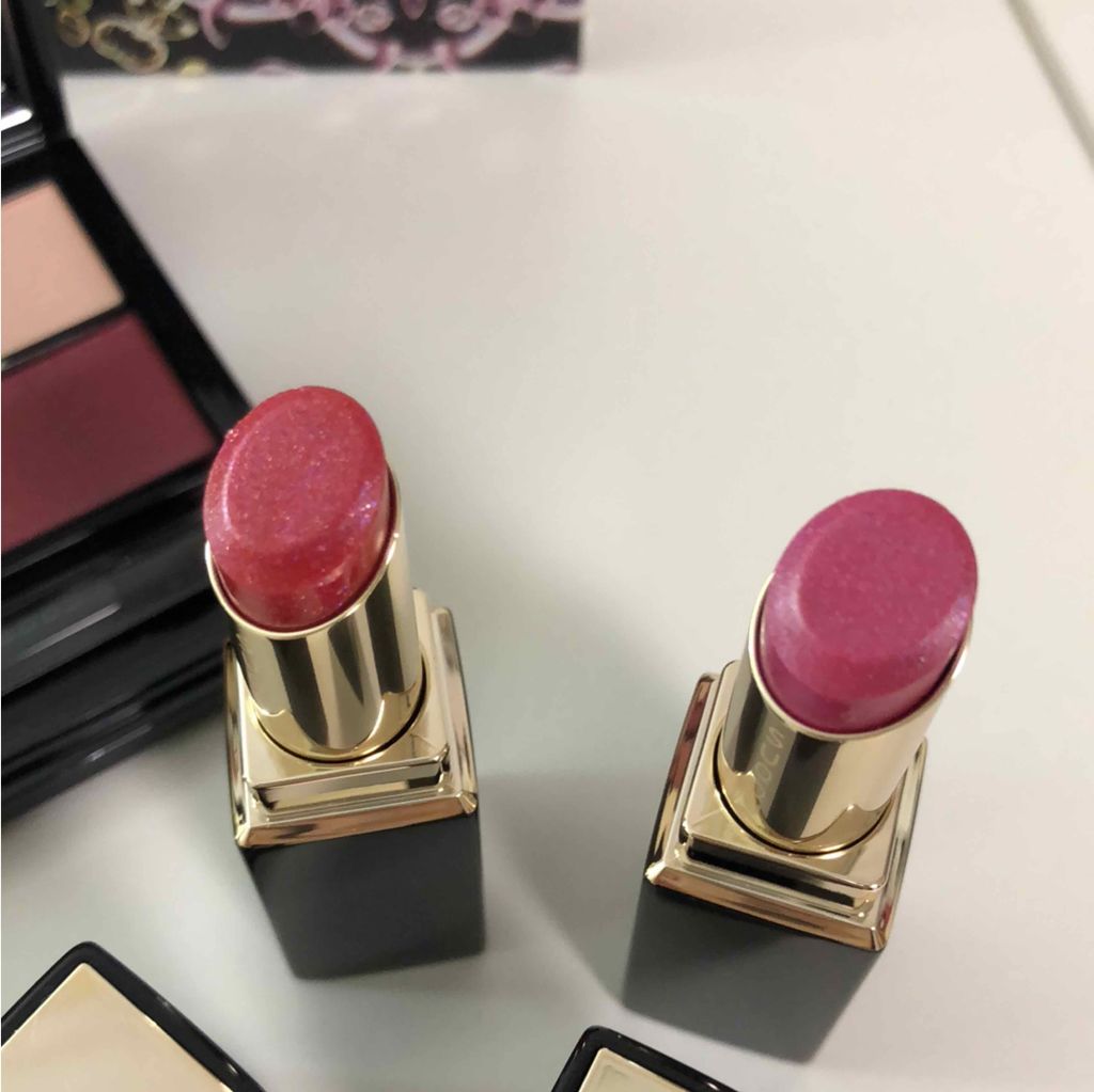 フロウレス リップ グロス（クリスマス限定）/SUQQU/リップグロスを使ったクチコミ（2枚目）