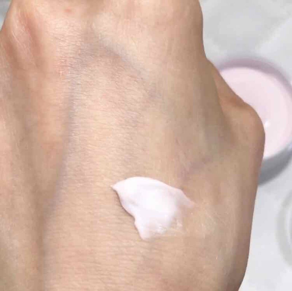 イーラボシャイニングパールプチ 薬用ボディピンク/脱毛ラボ/ボディクリームを使ったクチコミ（3枚目）