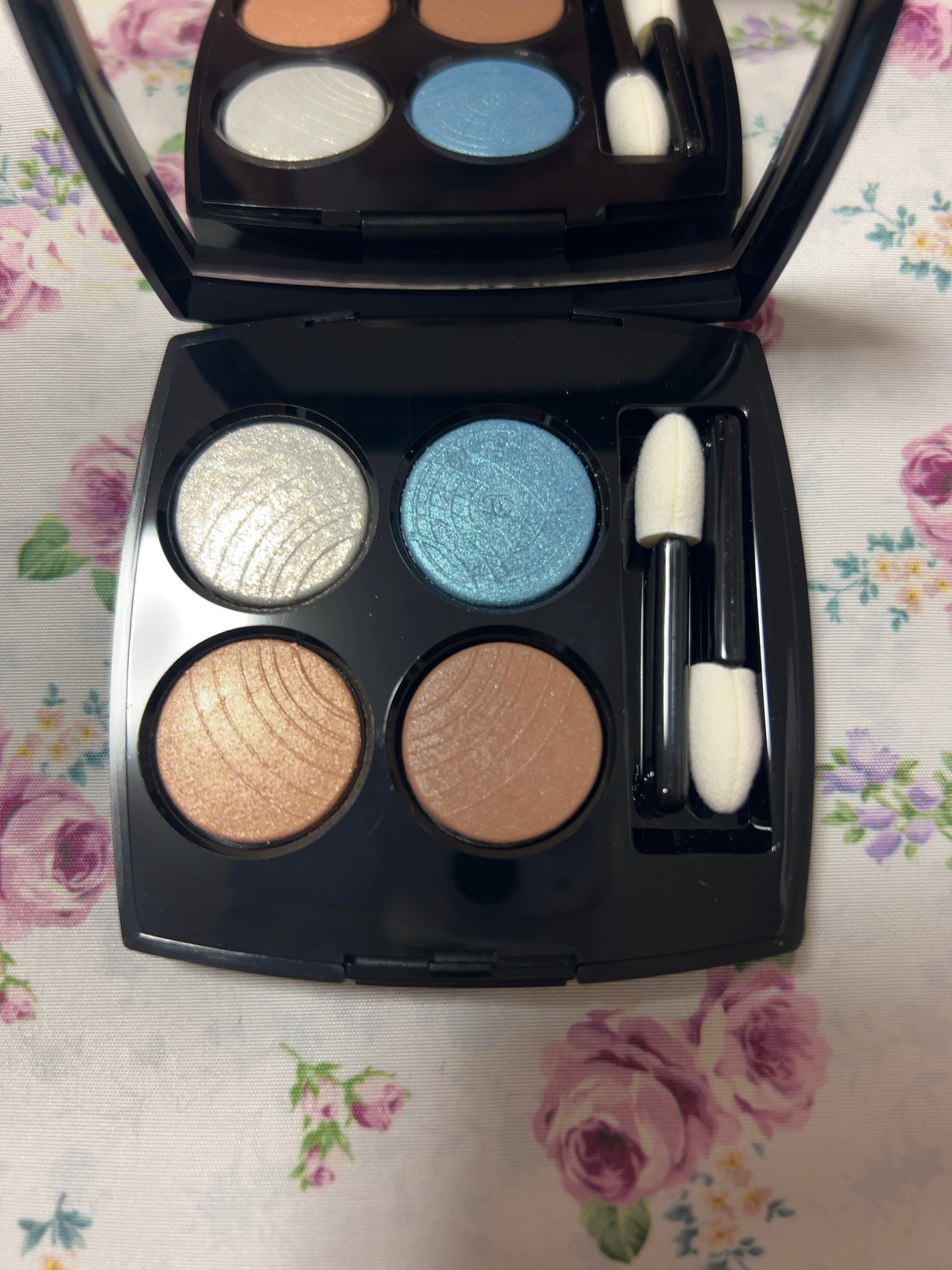 レ キャトル オンブル/CHANEL/アイシャドウパレットを使ったクチコミ(1枚目)