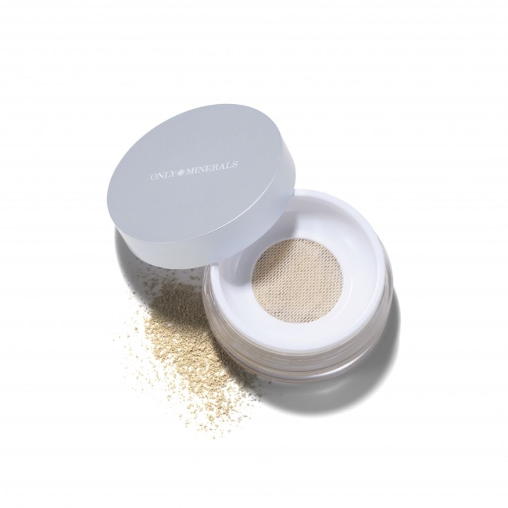 ONLY MINERALS 薬用CCパウダー