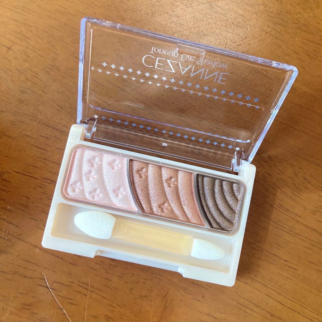 トーンアップアイシャドウ/CEZANNE/アイシャドウパレットを使ったクチコミ(1枚目)