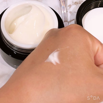 ギミヤホワイトニングクリーム/TONYMOLY/フェイスクリームを使ったクチコミ(6枚目)