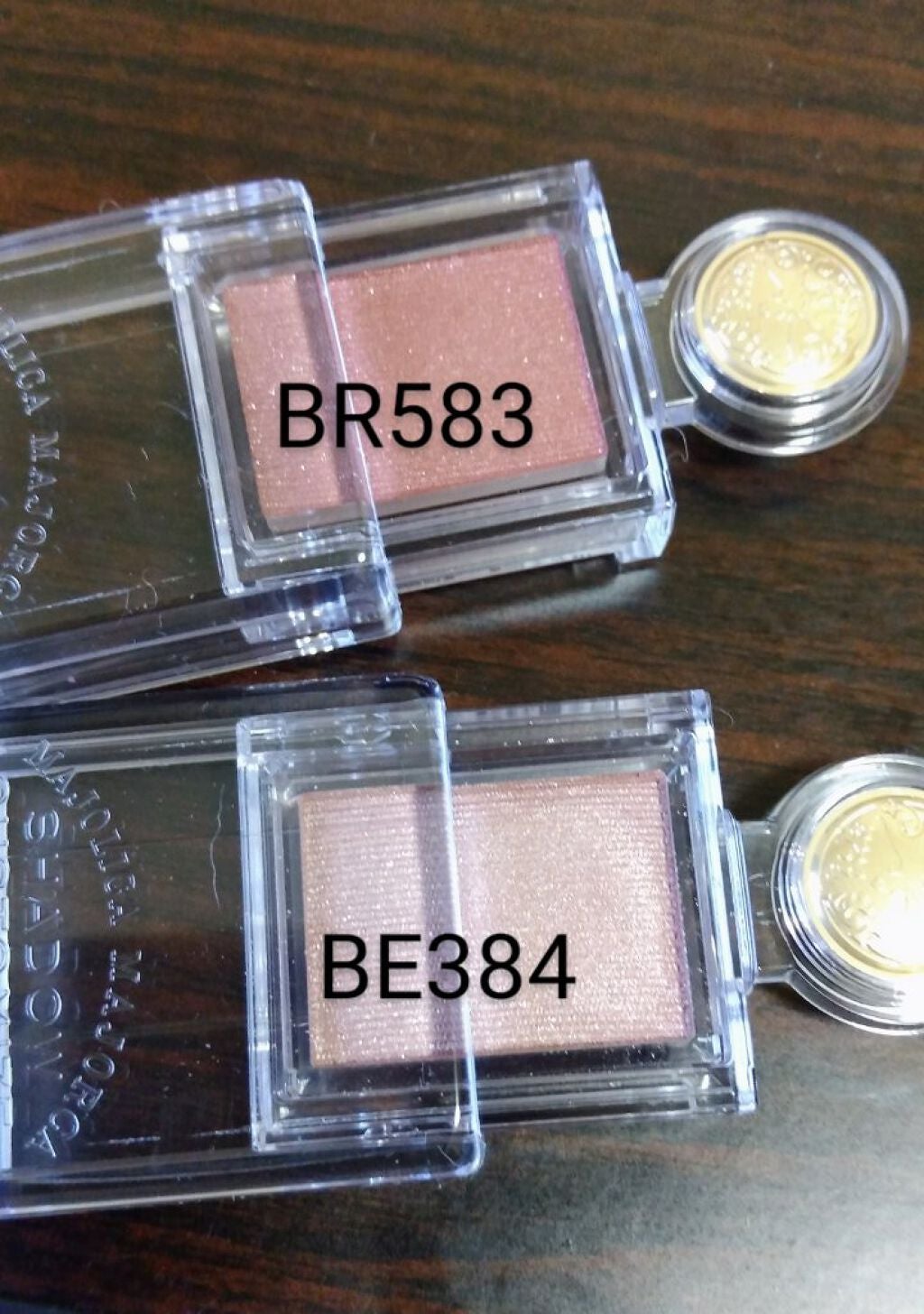 シャドーカスタマイズ/MAJOLICA MAJORCA/単色アイシャドウを使ったクチコミ(3枚目)