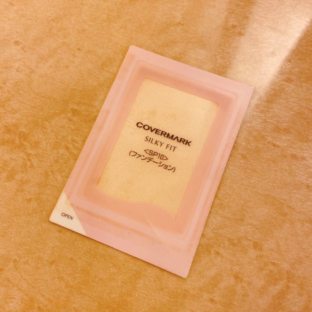 シルキー フィット/COVERMARK/パウダーファンデーションを使ったクチコミ(1枚目)