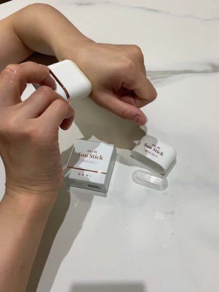 エアリーフィットサンスティック/KAHI/日焼け止めスティックを使ったクチコミ(3枚目)