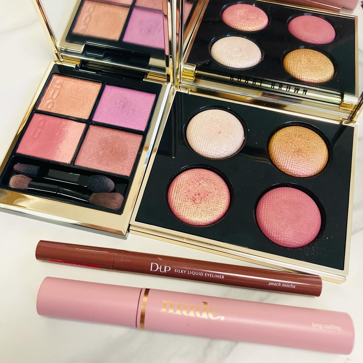 リュクス アイシャドウ クォード グロウ ウィズ ラブ コレクション/BOBBI BROWN/アイシャドウパレットを使ったクチコミ（1枚目）