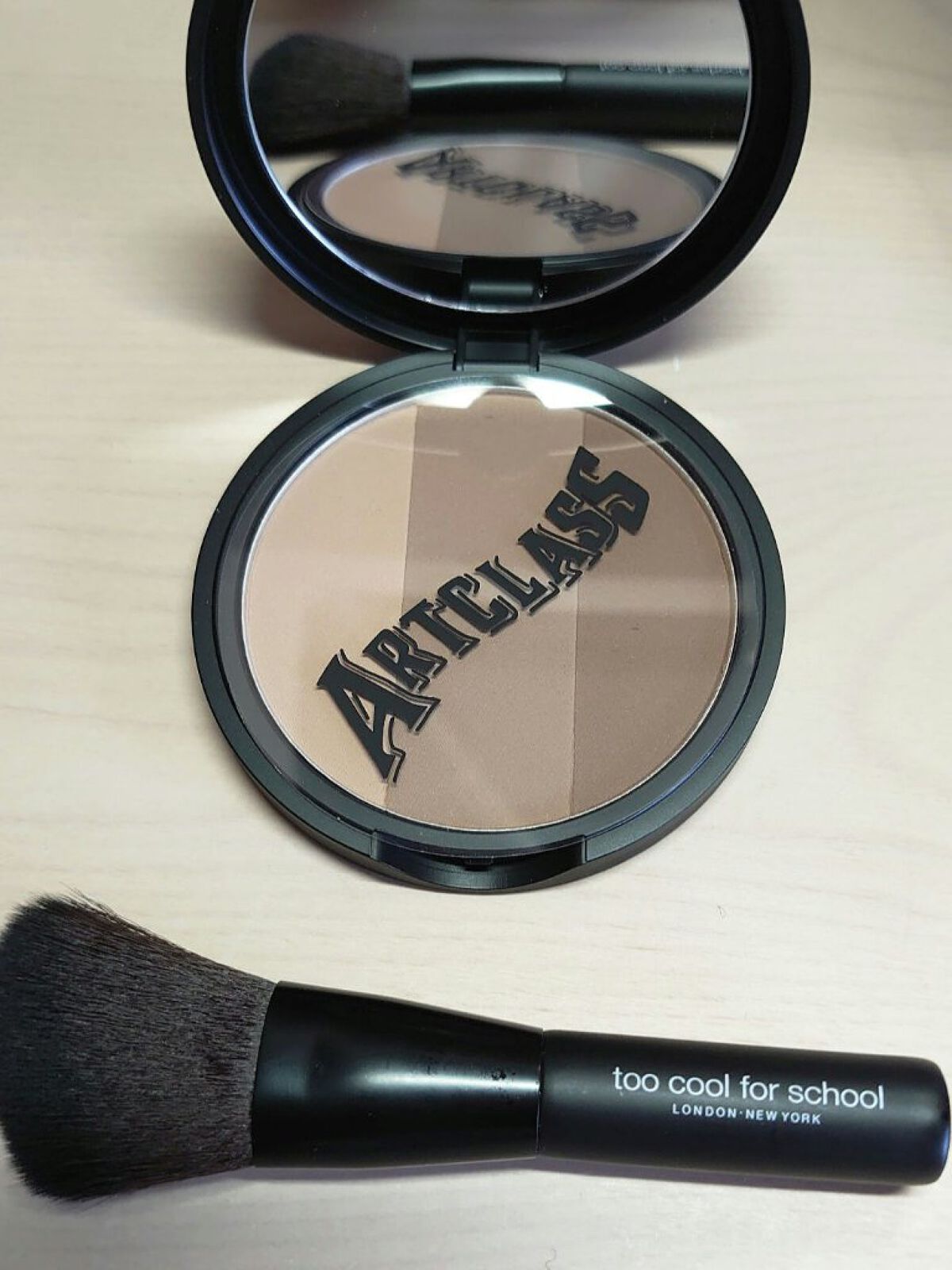 アートクラスバイロダン シェーディング/too cool for school/シェーディングを使ったクチコミ（2枚目）