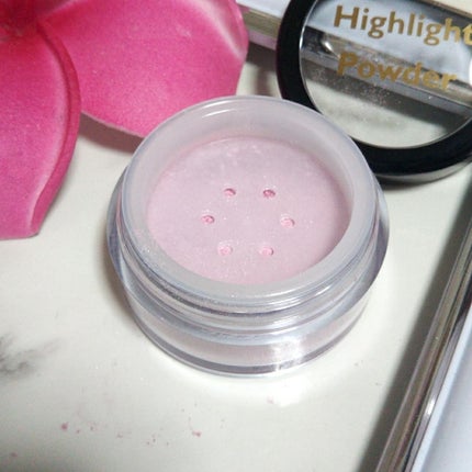 ハイライトパウダーD ピンクパール/DAISO/パウダーハイライトを使ったクチコミ(2枚目)