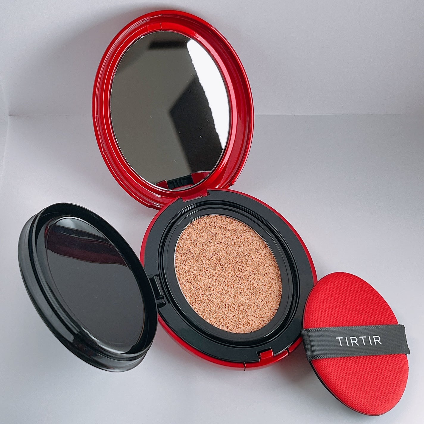 マスク フィット レッド クッション/TIRTIR(ティルティル)/クッションファンデーションを使ったクチコミ(2枚目)