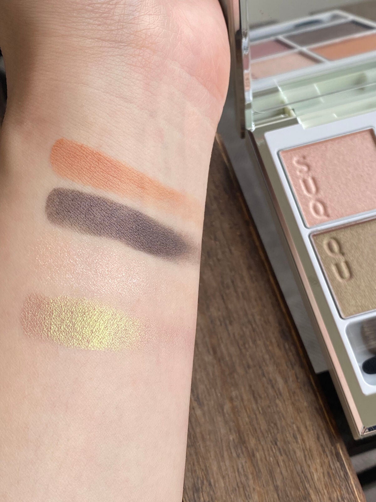 シグニチャー カラー アイズ/SUQQU/アイシャドウパレットを使ったクチコミ(3枚目)