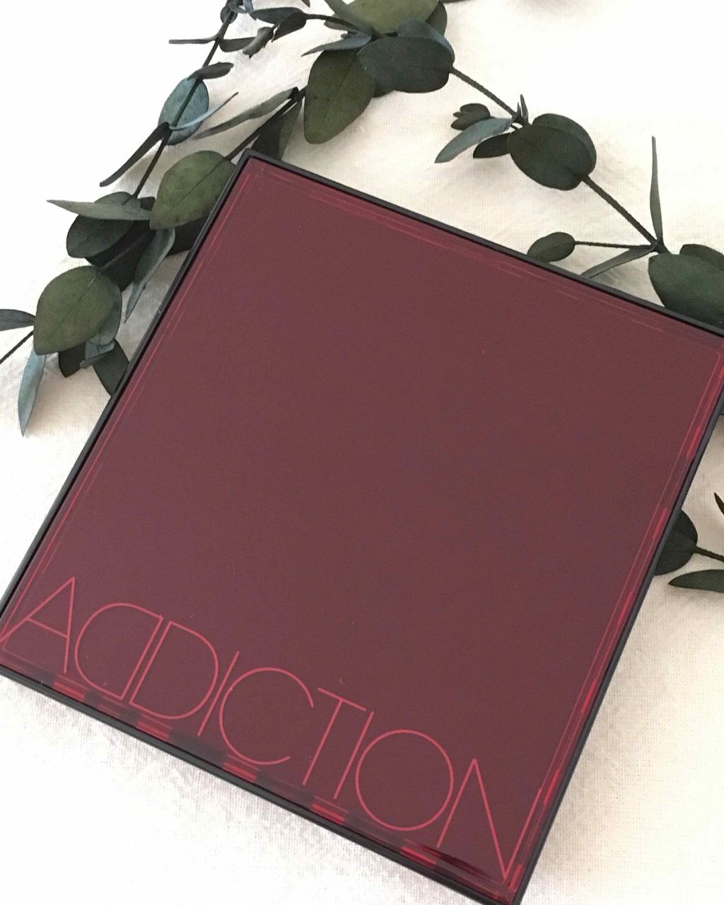 コンパクト アディクション シノワズリ/ADDICTION/アイシャドウパレットを使ったクチコミ（2枚目）