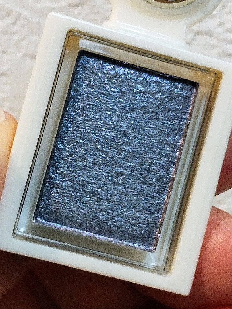 シャドーカスタマイズ (ブリリアントグリッター)/MAJOLICA MAJORCA/グリッターを使ったクチコミ(2枚目)